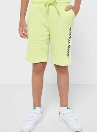 Boys Solid Shorts With Text Print