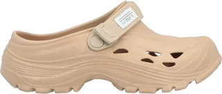 Mules & Clogs Beige