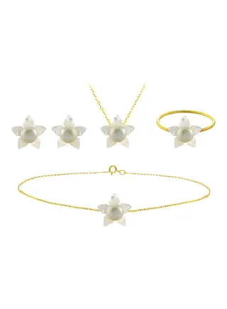 18 Karat Solid Yellow Gold 13 mm Mother Of Pearl Flower Shape With 7 mm Pearl Jewellery Set 