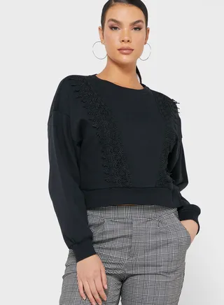 Lace Detail Crew Neck Sweatshirt 