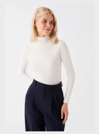 Turtle Neck Ribbed Sweatshirt