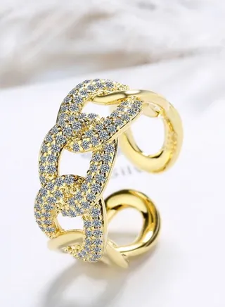 925 Sterling Silver Cubic Zirconia Studded Ring With Gold Coloring 