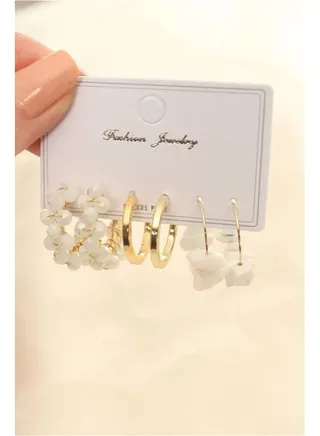 White Color Natural Stone Detail Earring Set 
