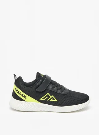 Boy's Textured Sports Shoes With Hook And Loop Closure 