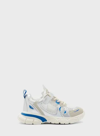 Kids Lace Up Sneaker 