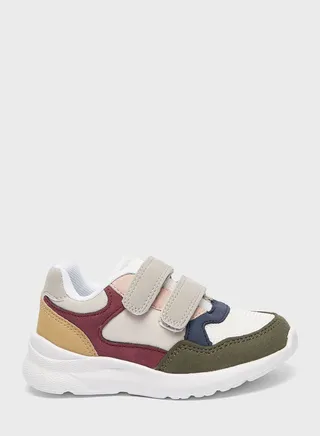 Kids Low Top Velcro Sneakers 