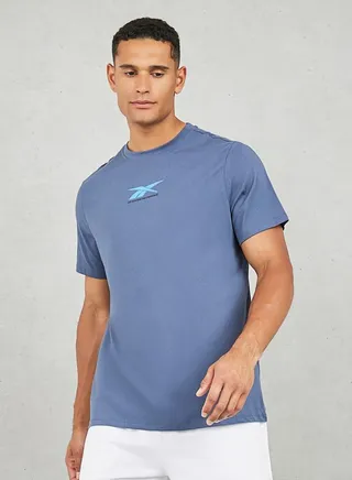 No Matter The Distance Logo Print T-Shirt 