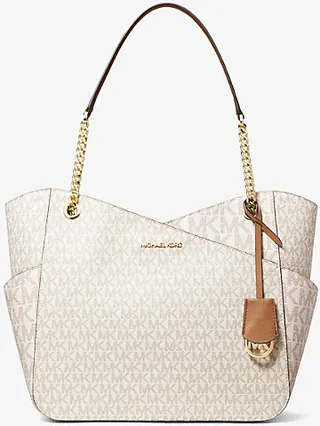 Jet Set Large Logo Shoulder Bag