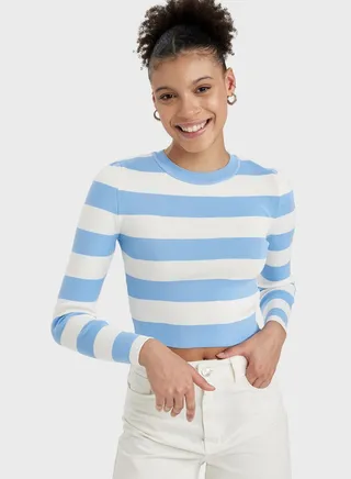 Round Neck Striped Detail Sweater 
