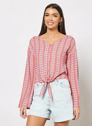 Stylish Long Sleeves Crop Top Printed V Neck Red 