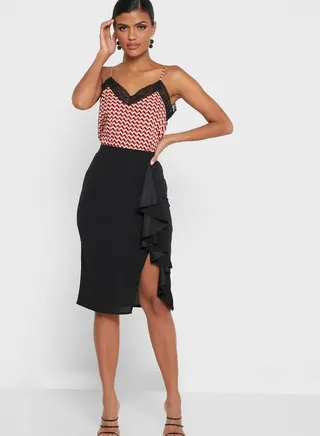 Ruffle Detail Side Slit Skirt 
