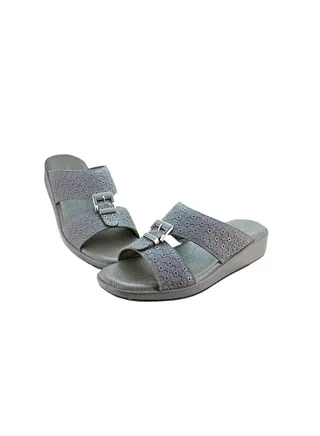 Elegant Arabic Sandals Grey 