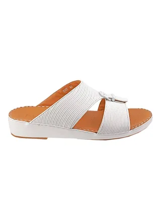 Textured Buckle Detail Arabic Sandals White 