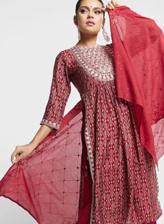 Embroidered Kurti & Pants Set 