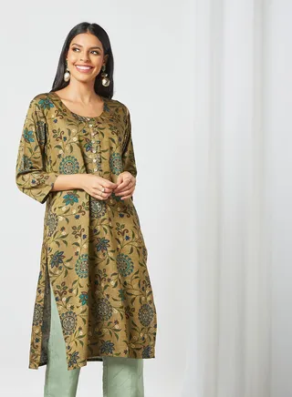 Printed Round Neck Three Quarter Sleeve Trendy Modest Kurta Multicolour 