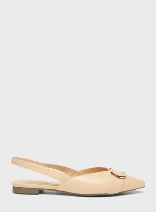 Close Toe Ankle Strap Pumps 