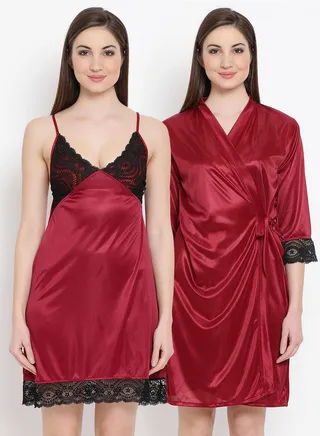Clovia Short Night Dress and Robe Set In Maroon - Satin 