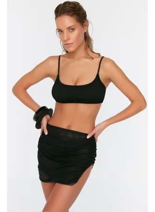 Black Mini Knitted Pleated Mesh Pareo TBESS22PR0002 