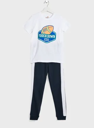 Casual T-Shirt & Joggers Set For Boys 