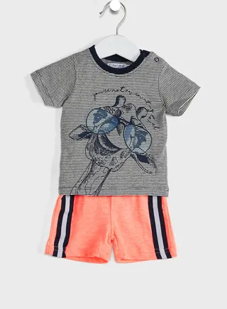 Infant Graphic T-Shirt + Shorts Set 