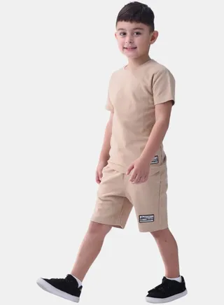 Textured Badge Short Sleeve T-Shirt & Shorts Set 
