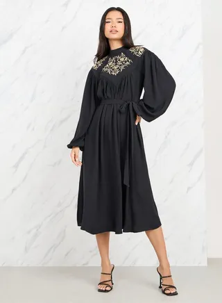 Embroidered Lace Insert Shift Midi Dress with Self Tie Up 