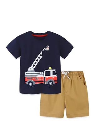 Boys Stylish Comfy T-Shirt And Shorts Set 
