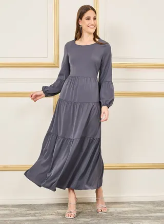 Solid Long Sleeves Tiered Maxi Dress 