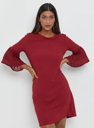 Solid Design Round Neck Dress Ruby Wine 