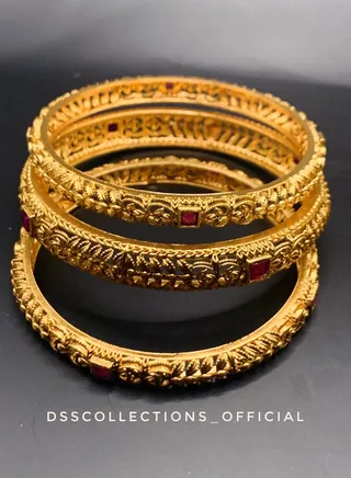 Matte-Finish Bangles for Women Pink Stone Accents & Gold Plating 