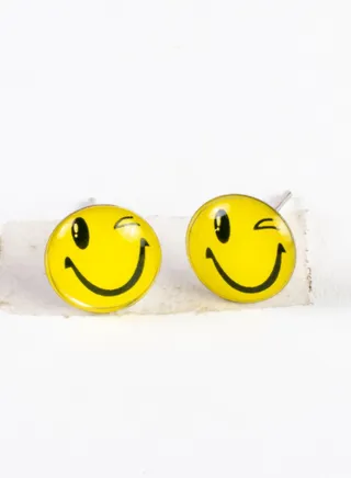 Small Metal Earring for Baby-Premium Quality- Emoji (7) 
