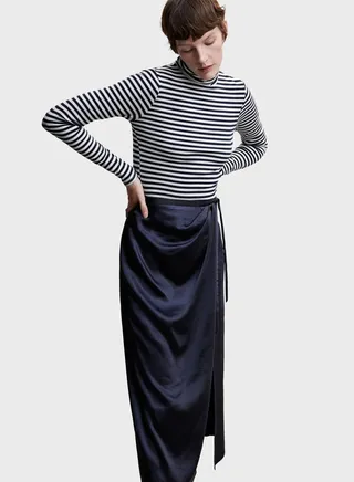 Front Slit Tie Detail Skirt 