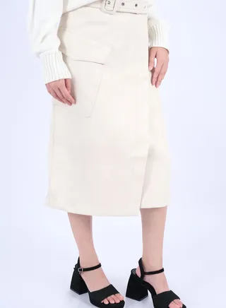 Women’s Double Pockets Belted Skirt in Cloud Cream 