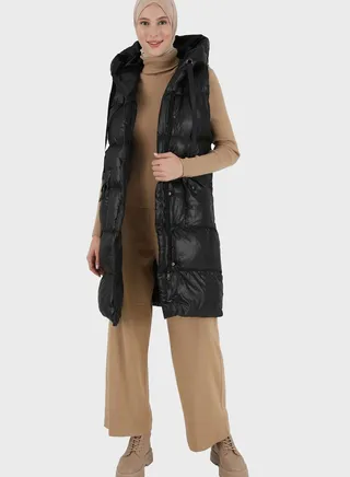 Hooded Pocket Detail Vest 