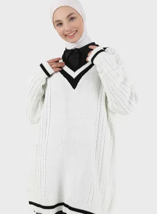V-Neck Striped Sweater 