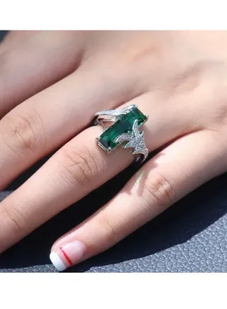 Silver & Green Cubic Zircon Ring For Women Size 7 
