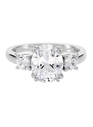 The Flawless Collection - Oval Trinity Ring 