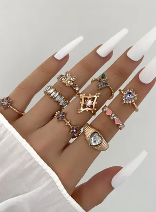 Set of 9 - Embellished Rings