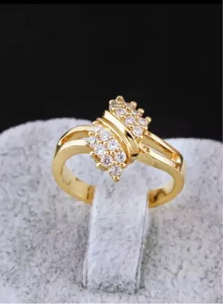 18k Gold Plated Cubic Zirconia Ring For Women Size 5 