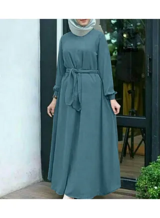 Women's Long Sleeved Solid Color Dress 