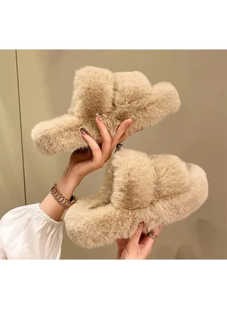 Fluffy Sliders for Women Fur Women Slippers Comfortable Soft Open Toe Flat Fashion Sandals Women's Fur Indoor Fluffy Flip Flops Plush Shoes Autumn and Winter Season(Beach) 