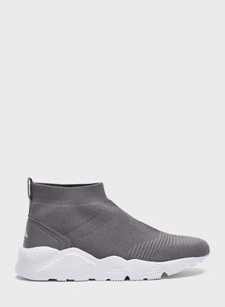 High-Top Sneakers 