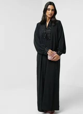 Embroidered Accent Abaya 