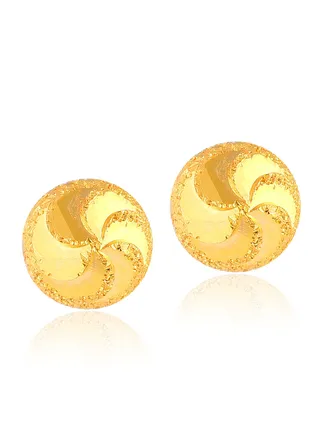 Effortless Elegance: Discover Our Stunning 22kt Gold Stud Earrings 