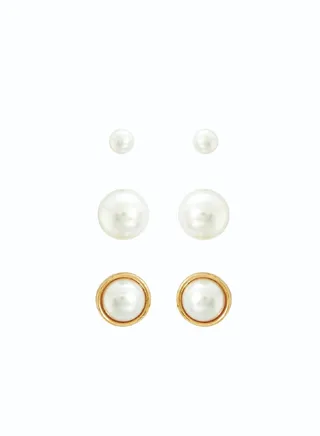 Pretty in Pearls' Set of 3 Earrings 