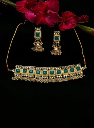 Kundan Pearl Gold Plated Necklace Set
