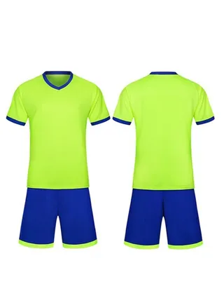 2-pieces Breathable and lightweight Men's And Women's Football Shirt 