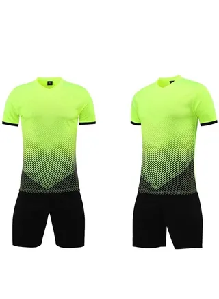 2-pieces Breathable and lightweight Men's And Women's Football Shirt 
