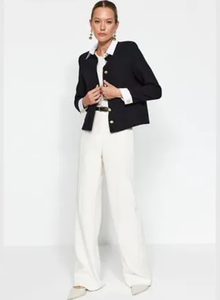 Black Collar Detailed Regular Lined Woven Blazer Jacket TWOAW24BC00083