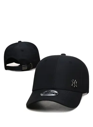 Professional Baseball Cap Casual And Comfortable With Adjustable Straps And Buckle For Reverse Wearing 